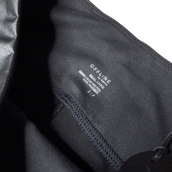 Offline By Aerie Real Luxe Faux Leather Hi Rise Leggings Size Small Black Edgy - Picture 5 of 8